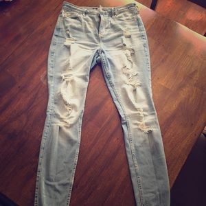 Hollister Jeans